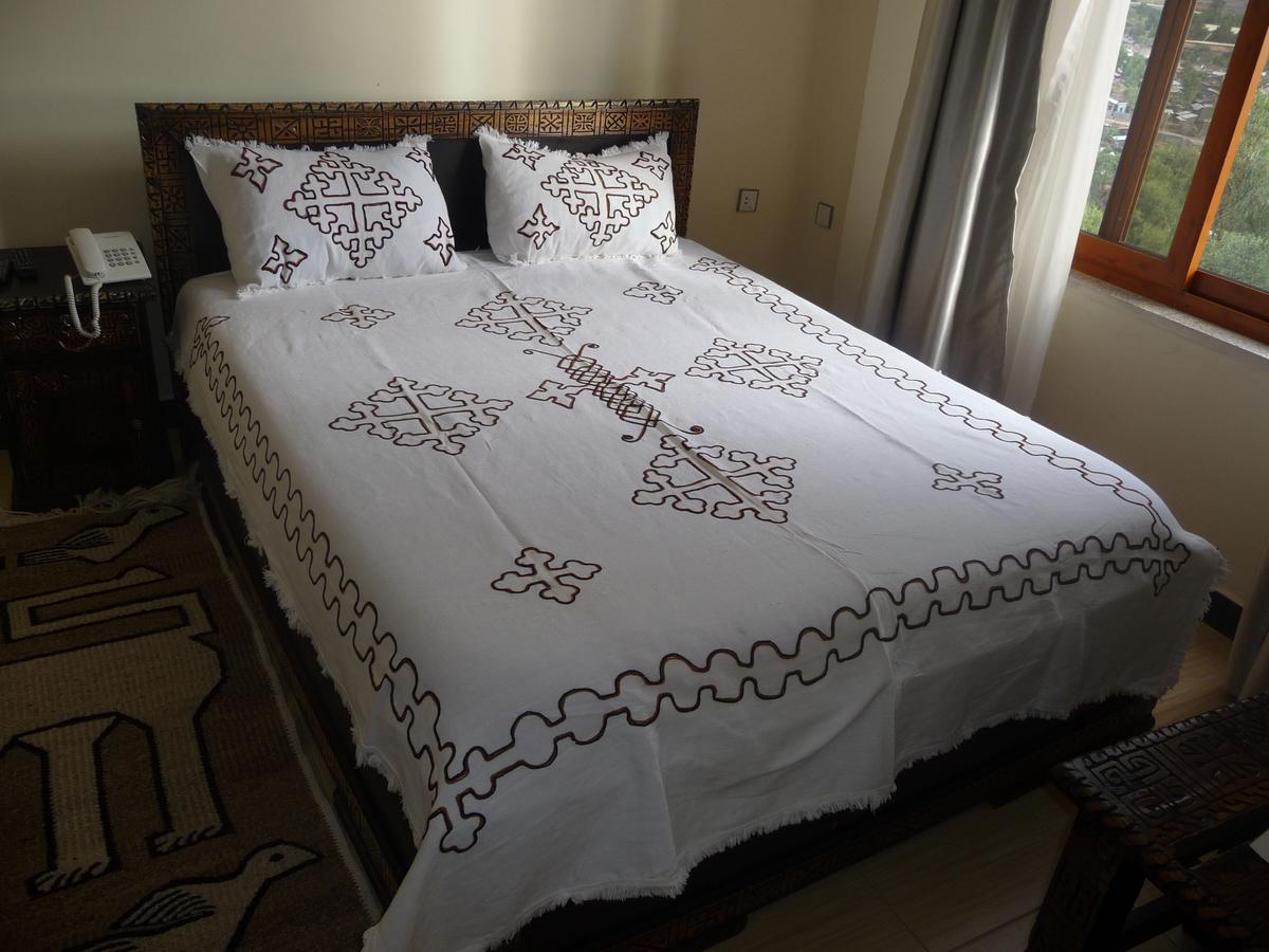 Honey Land Hotel Лалибэла Экстерьер фото
